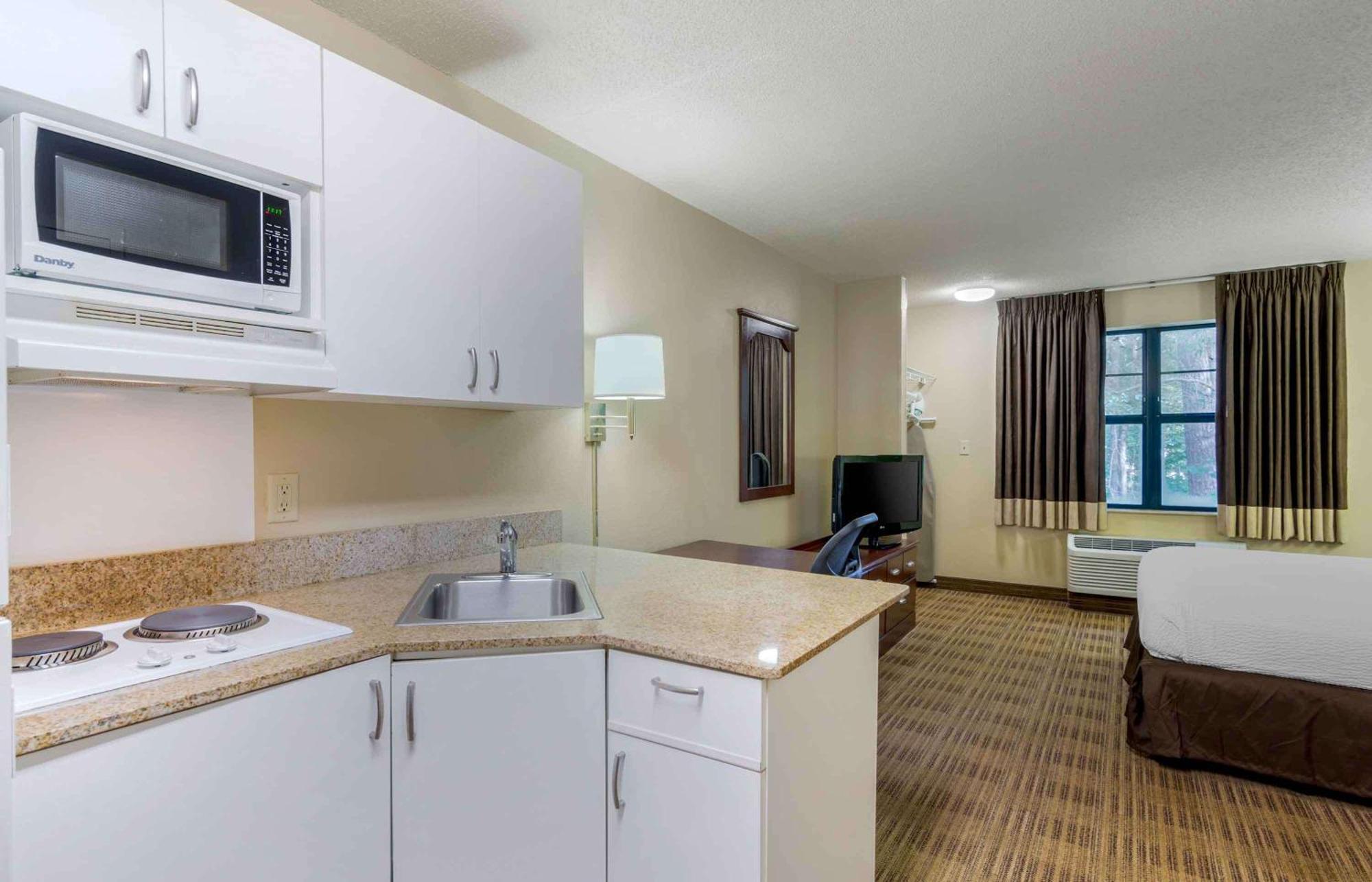 Extended Stay America Select Suites - Atlanta - Alpharetta - Rock Mill Rd Екстериор снимка